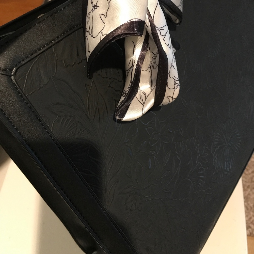 Laptop Computer Tote Work Bag/Campus  Classy Optional Tied Scarf Final Sale